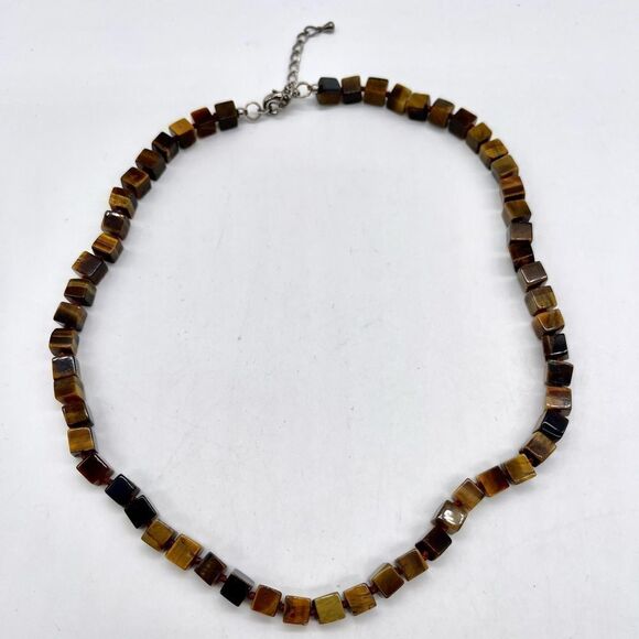 Tigers Eye Cube Shaped Necklace - Picture 2 of 4